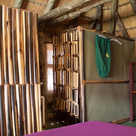 Epupa Falls Lodge الغرفة الصورة